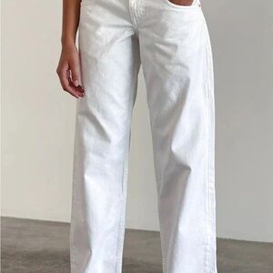 Motel Rocks Low Rise Parallel Jeans In True White